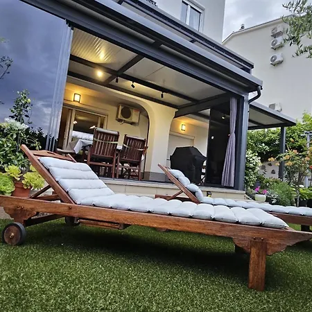 Konukevi Acapella Soba